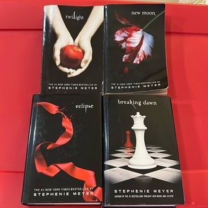 Twilight series books